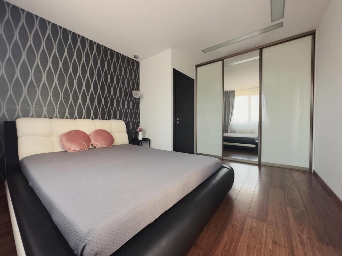 25C Apartment ไคลเพดา ภายนอก รูปภาพ