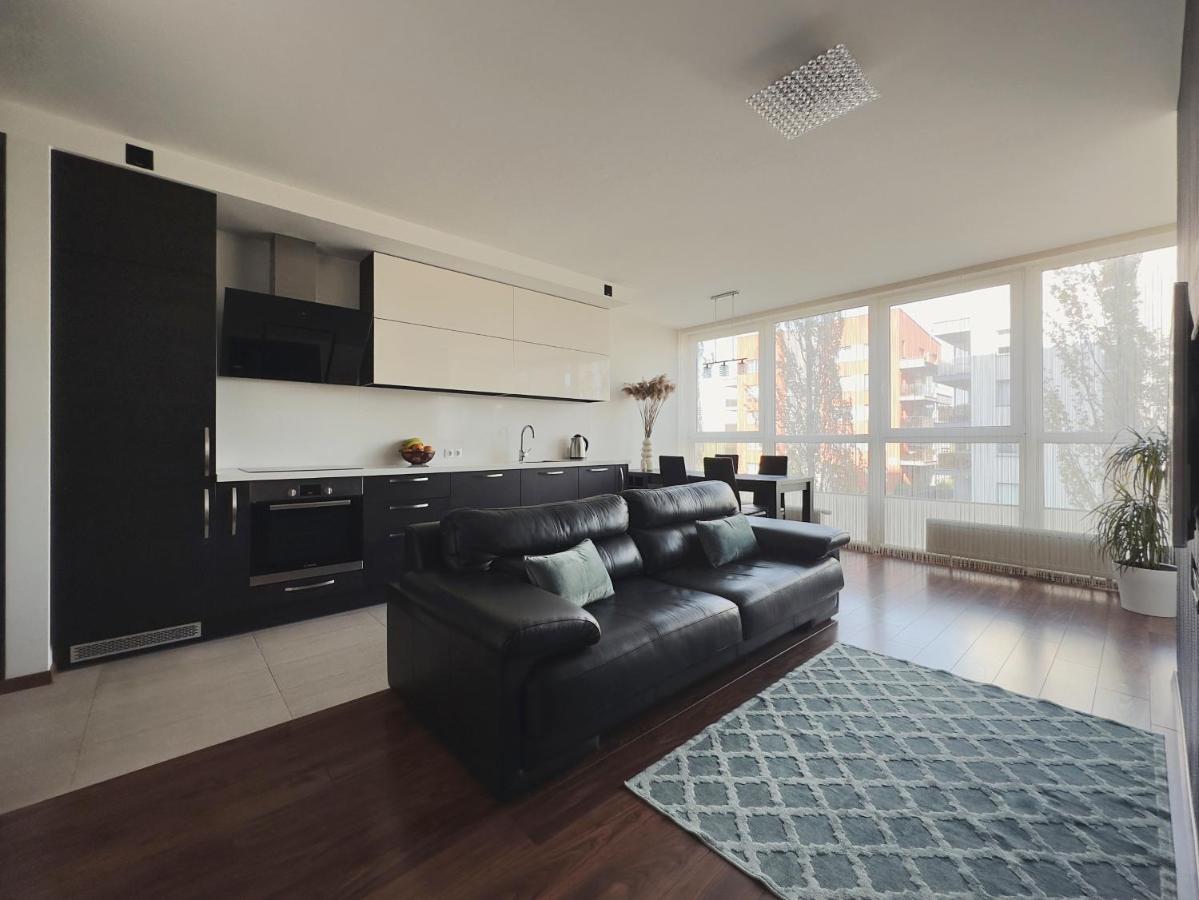 25C Apartment ไคลเพดา ภายนอก รูปภาพ